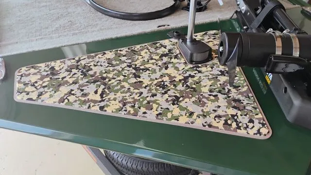 Slide: The Image of Tracker Bass Tracker Classic Limited 2026 - 8