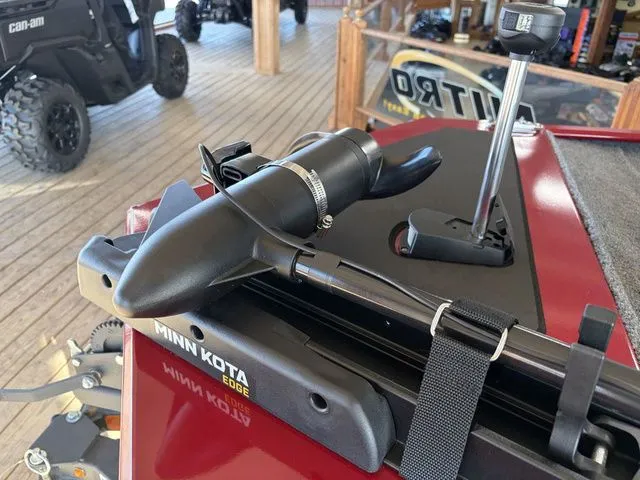 Slide: The Image of Tracker Bass Tracker Classic XL 2026 - 37