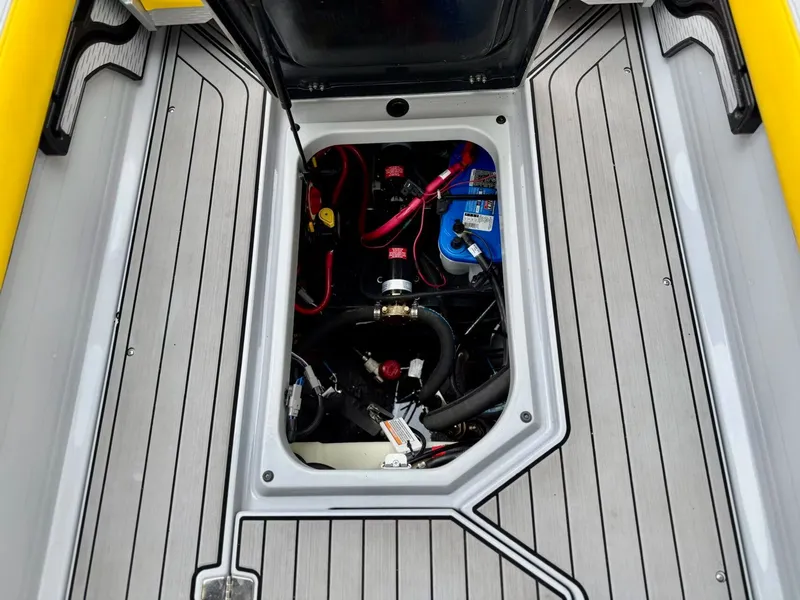 Slide: The Image of Nautique G25 2022 - 31