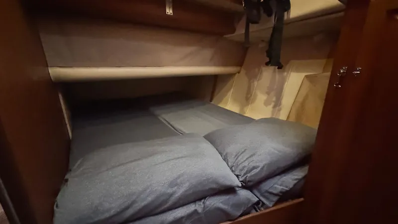 Slide: The Image of 1999 Mainship 350 Port Guest Stateroom - 22