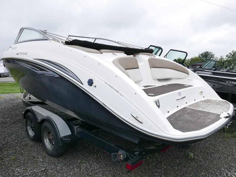 Slide: The Image of 2011 Yamaha SX240 boat on trailer, rear view. - 3