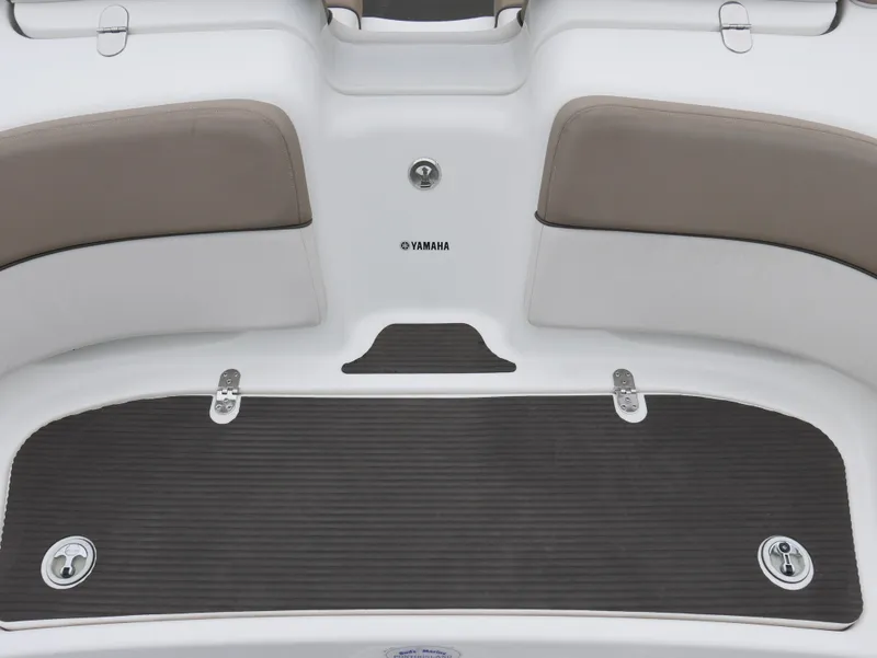 Slide: The Image of Yamaha SX240 2011 boat rear with seating and flooring. - 5