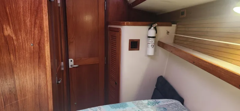 Slide: The Image of Catalina 400 1998 - 100