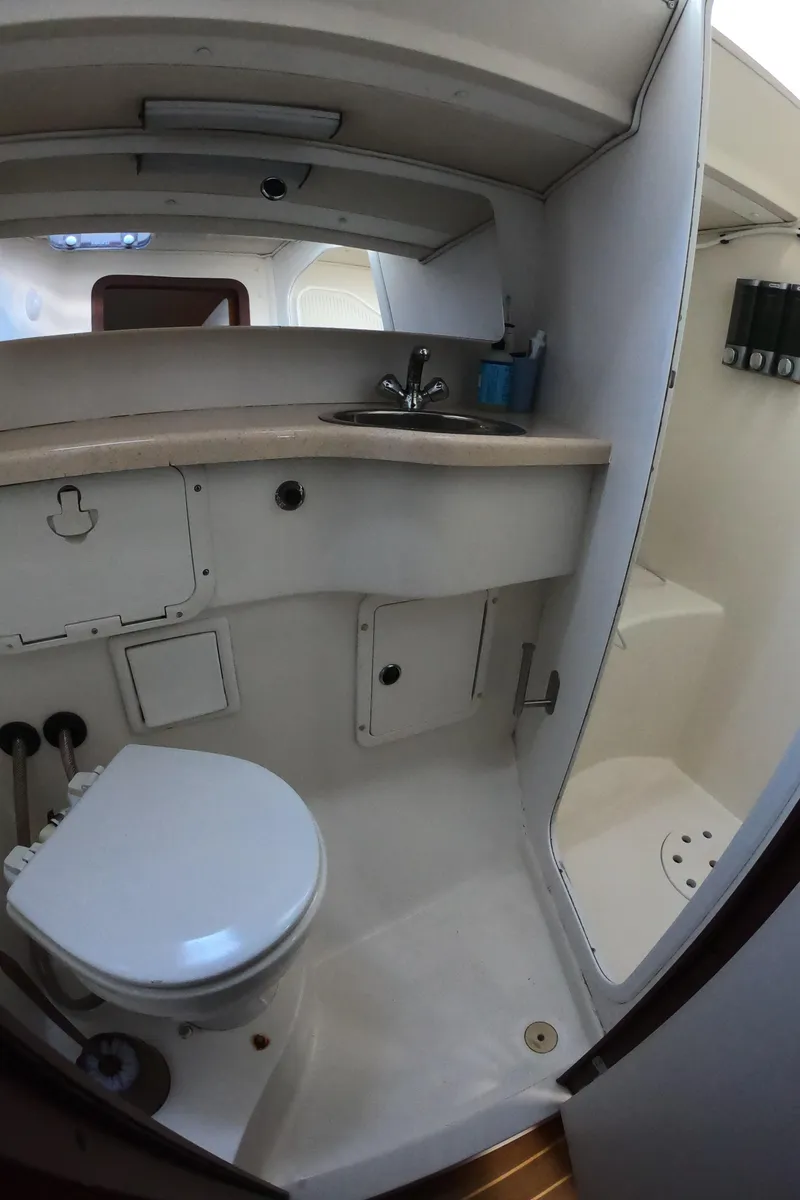 Slide: The Image of Catalina 400 1998 - 111