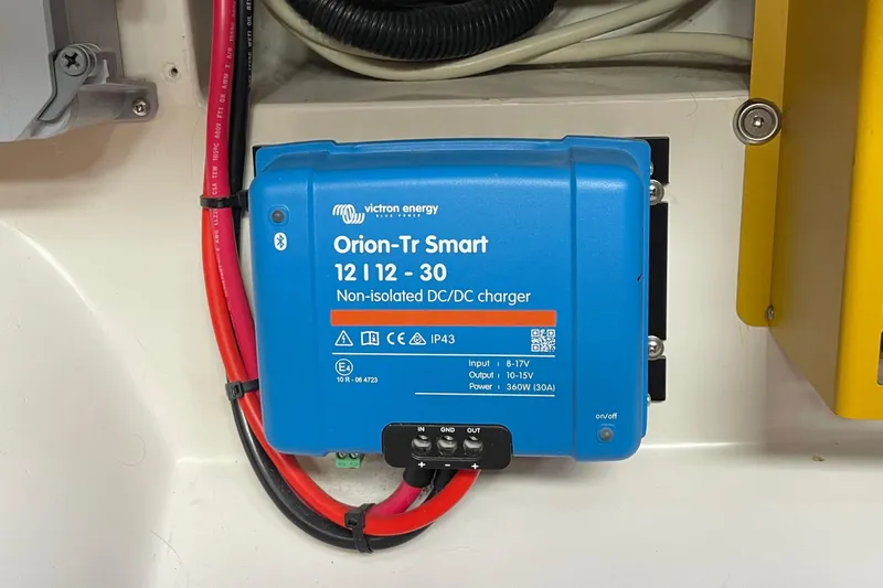 Slide: The Image of Catalina 400 1998 - 122