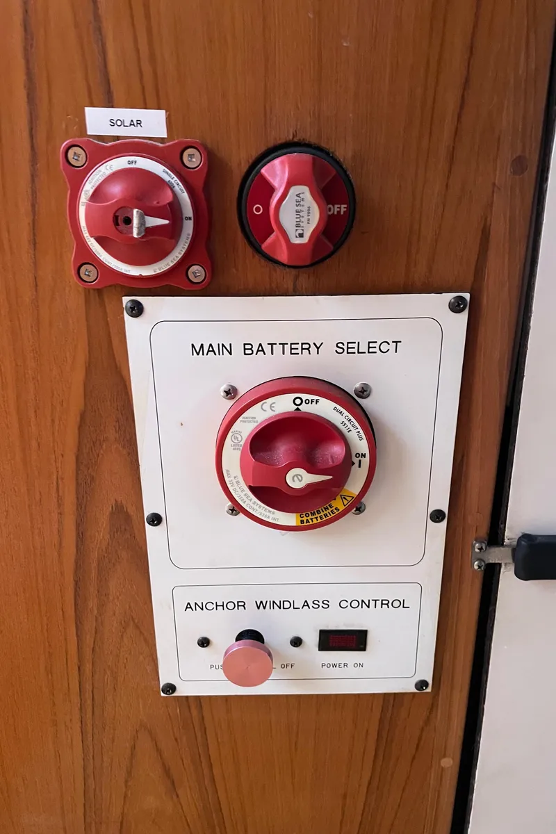 Slide: The Image of Catalina 400 1998 - 135