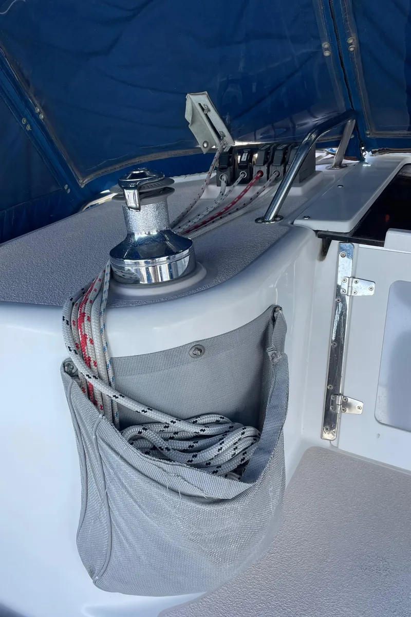 Slide: The Image of Catalina 400 1998 - 51