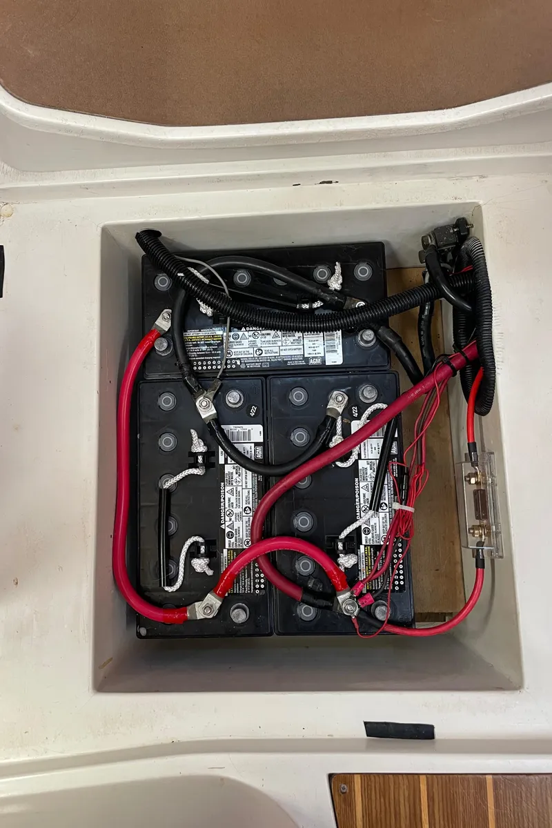 Slide: The Image of Catalina 400 1998 - 58