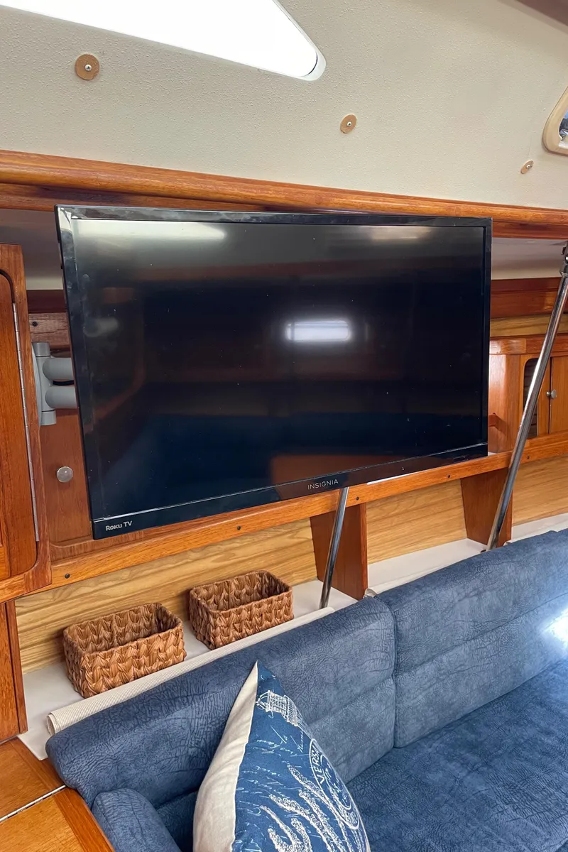 Slide: The Image of Catalina 400 1998 - 75