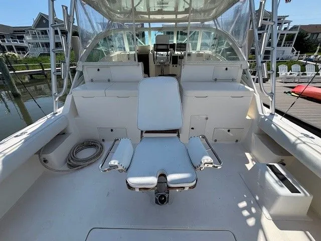 Slide: The Image of Albemarle 410 Express Fisherman 2004 - 11