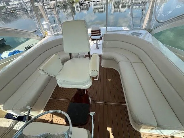 Slide: The Image of Albemarle 410 Express Fisherman 2004 - 14