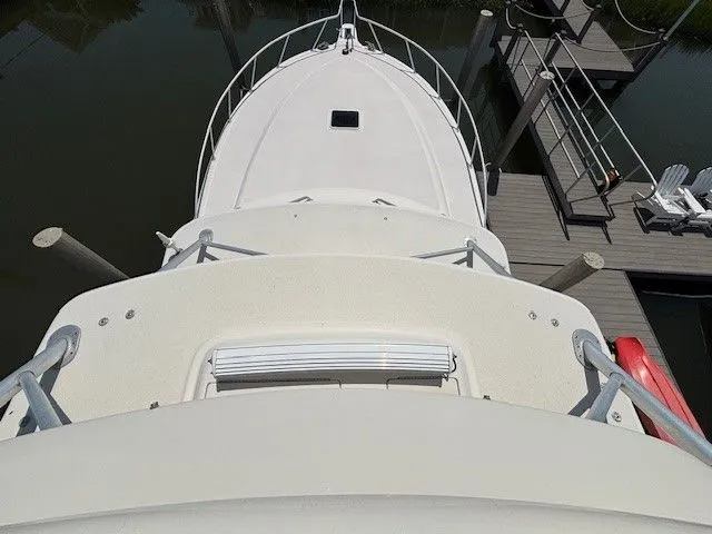 Slide: The Image of Albemarle 410 Express Fisherman 2004 - 5