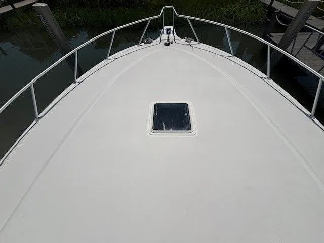 Slide: The Image of Albemarle 410 Express Fisherman 2004 - 8