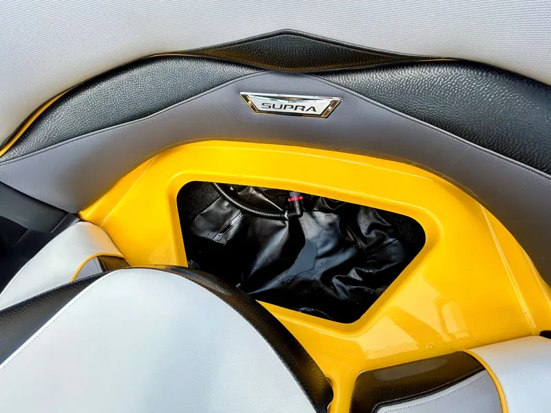 Slide: The Image of Supra SC350 2014 - 19