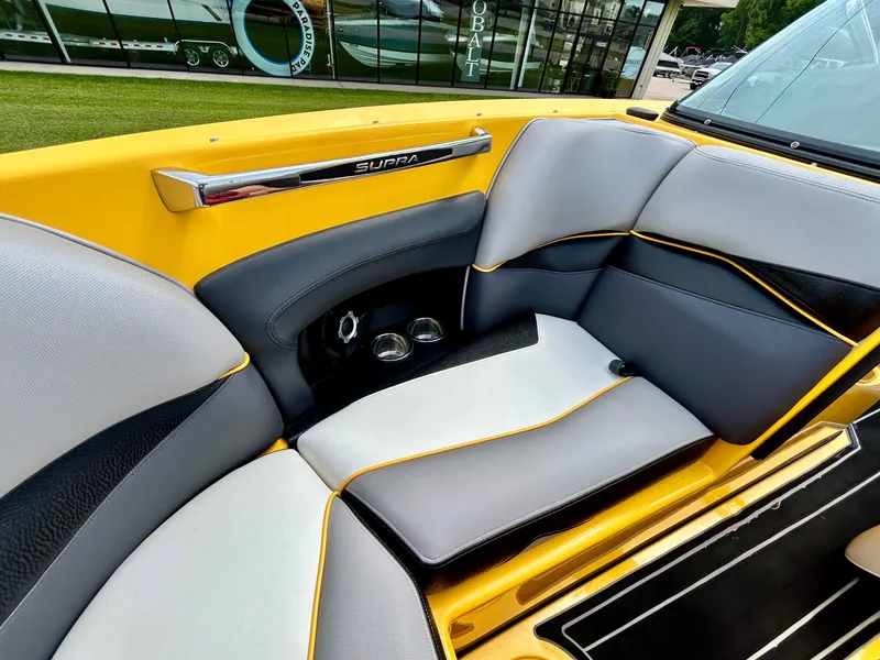 Slide: The Image of Supra SC350 2014 - 20