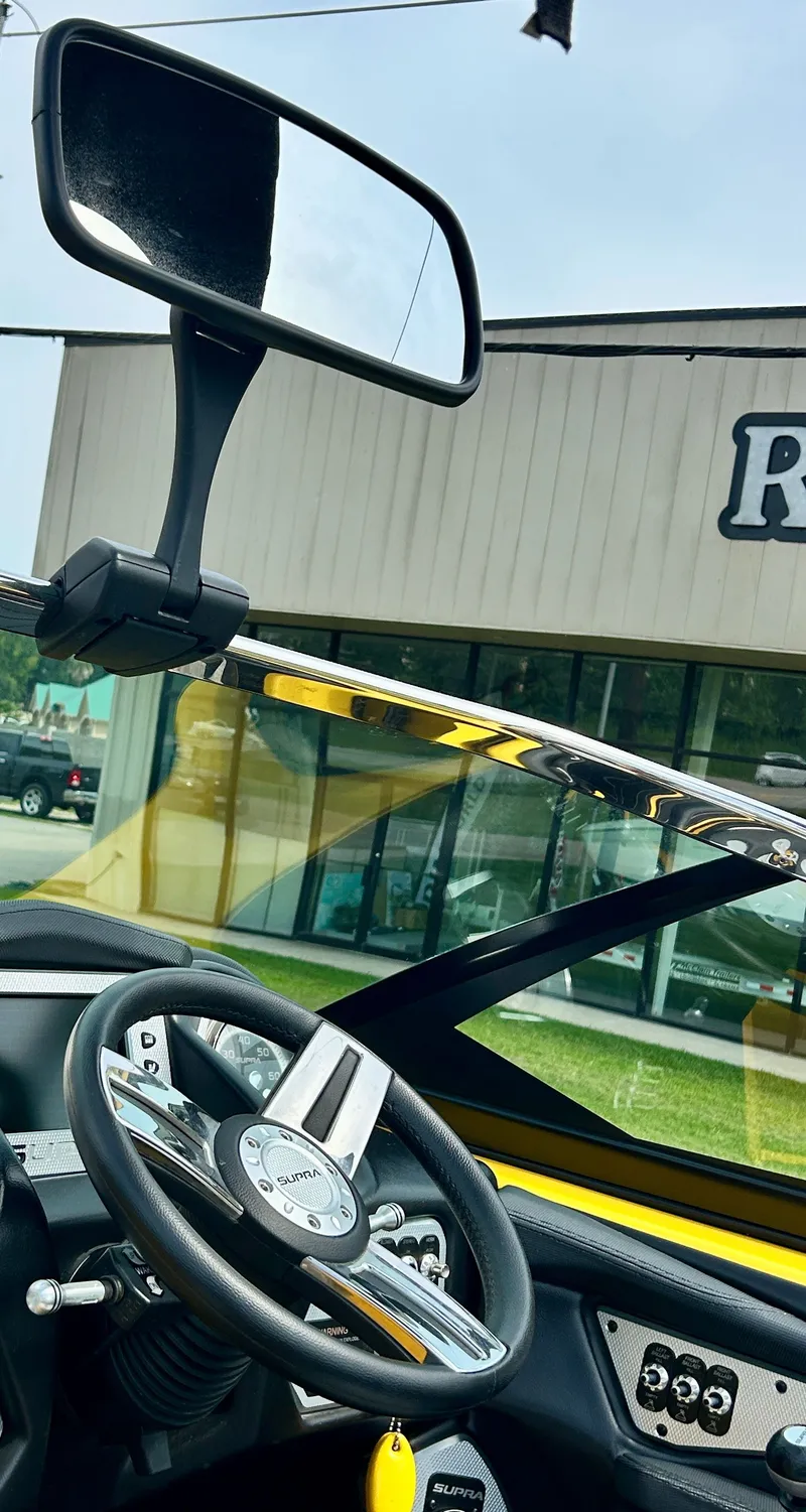 Slide: The Image of Supra SC350 2014 - 33