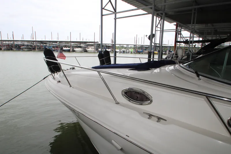 Slide: The Image of Sea Ray Sundancer 320 2003 - 57