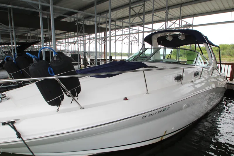 Slide: The Image of Sea Ray Sundancer 320 2003 - 58