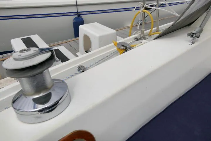 Slide: The Image of Catalina 34 1988 - 53