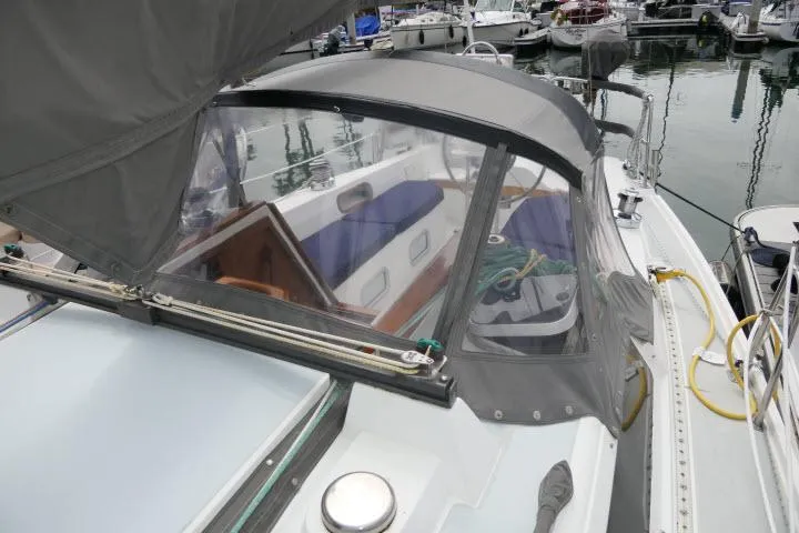 Slide: The Image of Catalina 34 1988 - 59