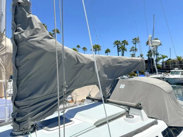 Slide: The Image of Catalina 34 1988 - 64