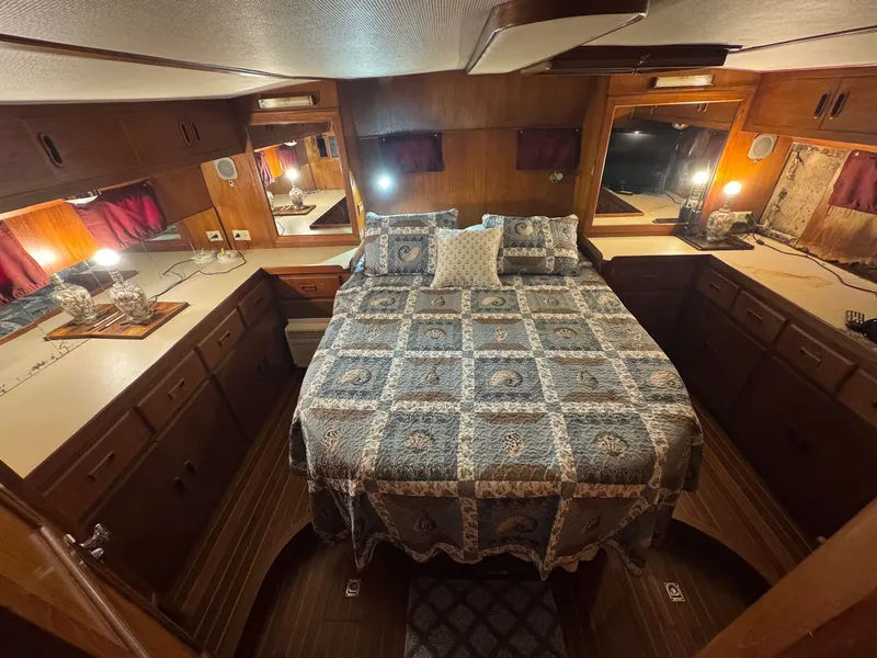 Slide: The Image of President Double Cabin 1986 - 19