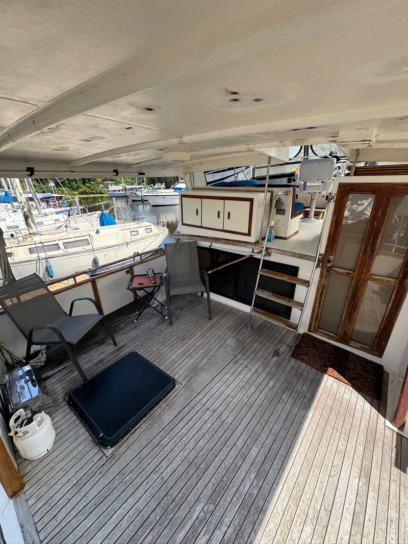 Slide: The Image of President Double Cabin 1986 - 6