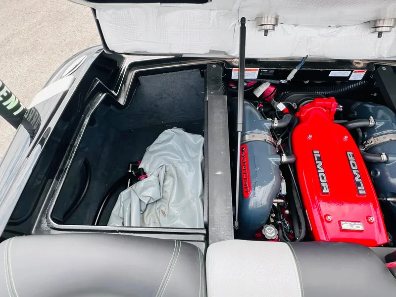 Slide: The Image of MasterCraft X25 2015 - 62