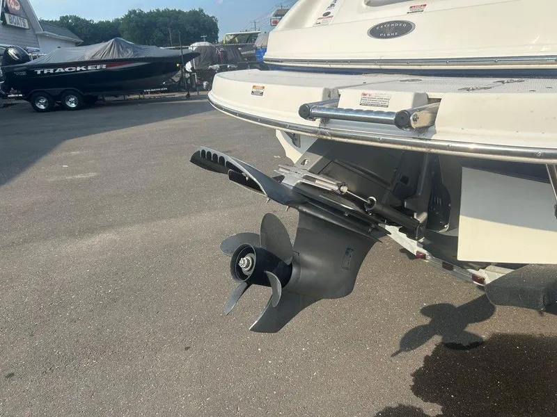 Slide: The Image of 2008 Chaparral 215 SSi boat stern with propeller and extended swim platform. - 13