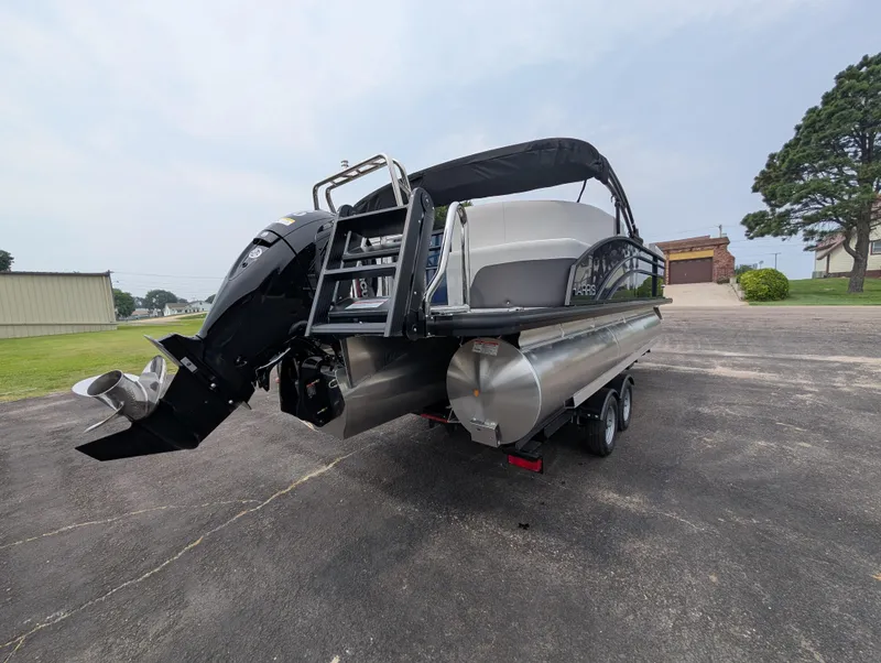 Slide: The Image of 2026 Harris 210 Cruiser Dual Helm Blue Waconda Boats - 1