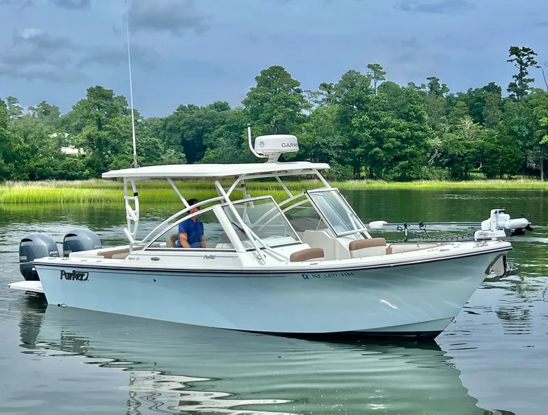 Slide: The Image of Parker Marine 2540 DC 2019 - 2
