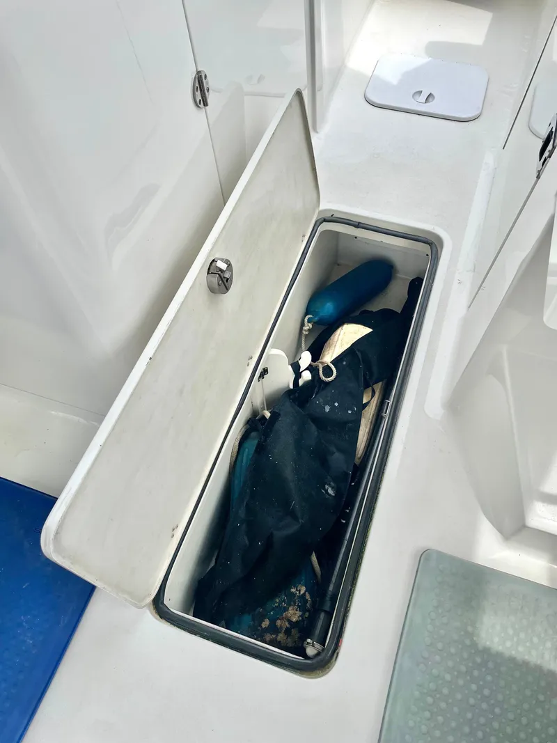 Slide: The Image of Parker Marine 2540 DC 2019 - 33