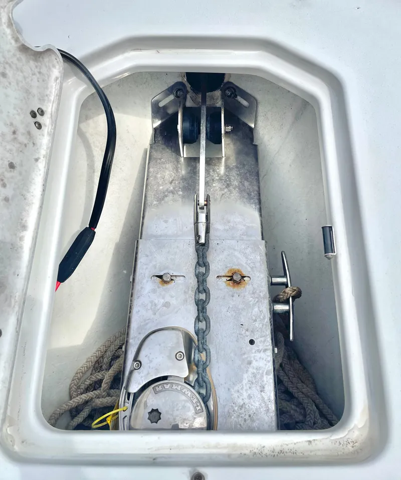 Slide: The Image of Parker Marine 2540 DC 2019 - 36