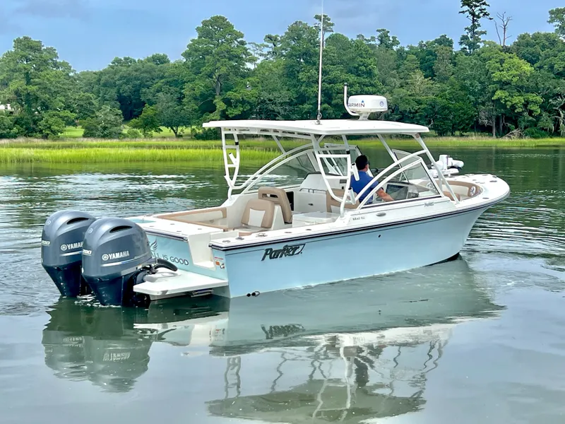 Slide: The Image of Parker Marine 2540 DC 2019 - 4