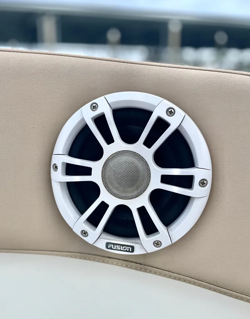 Slide: The Image of Parker Marine 2540 DC 2019 - 44