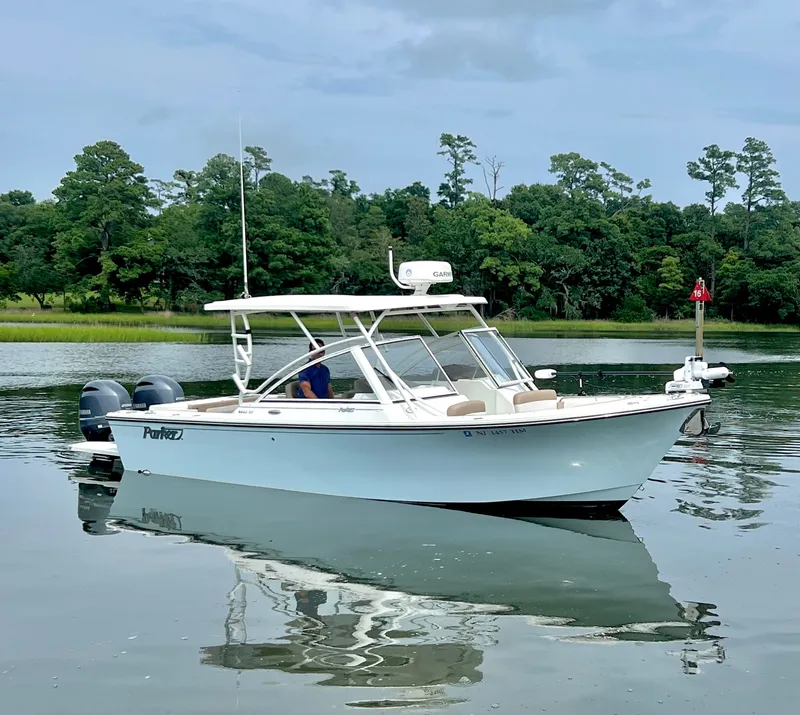 Slide: The Image of Parker Marine 2540 DC 2019 - 50