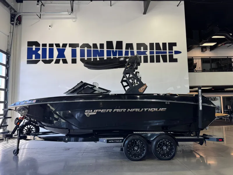 Slide: The Image of Nautique Super Air Nautique G23 2020 - 4