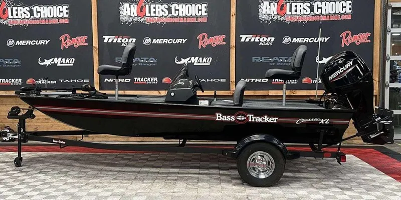 The Image of 2026 Tracker BASS TRACKER® Classic XL boat on display at Anglers Choice showroom. - 1