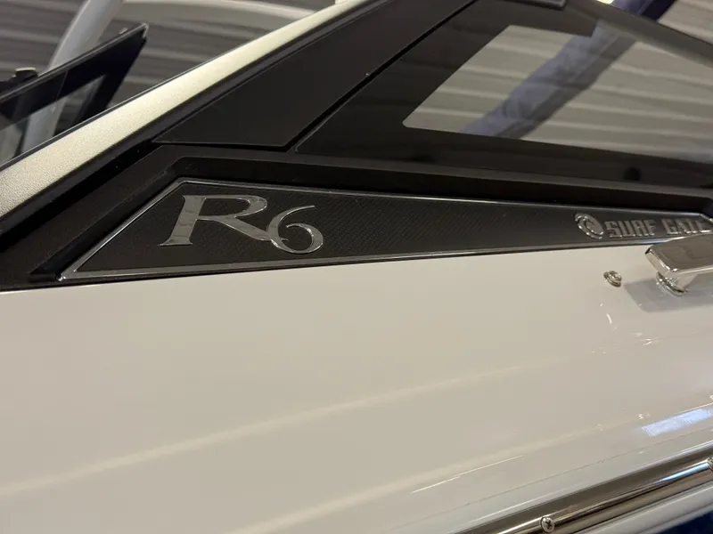 Slide: The Image of Cobalt R6 Surf 2026 - 111