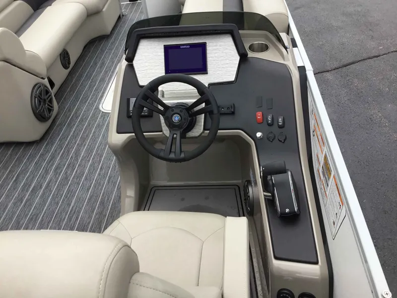 Slide: The Image of Premier 250 SunSation RL 2024 - 14
