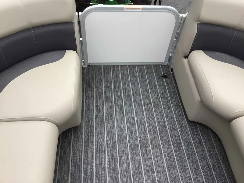 Slide: The Image of Premier 250 SunSation RL 2024 - 22