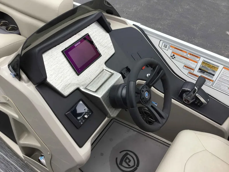 Slide: The Image of Premier 250 SunSation RL 2024 - 16