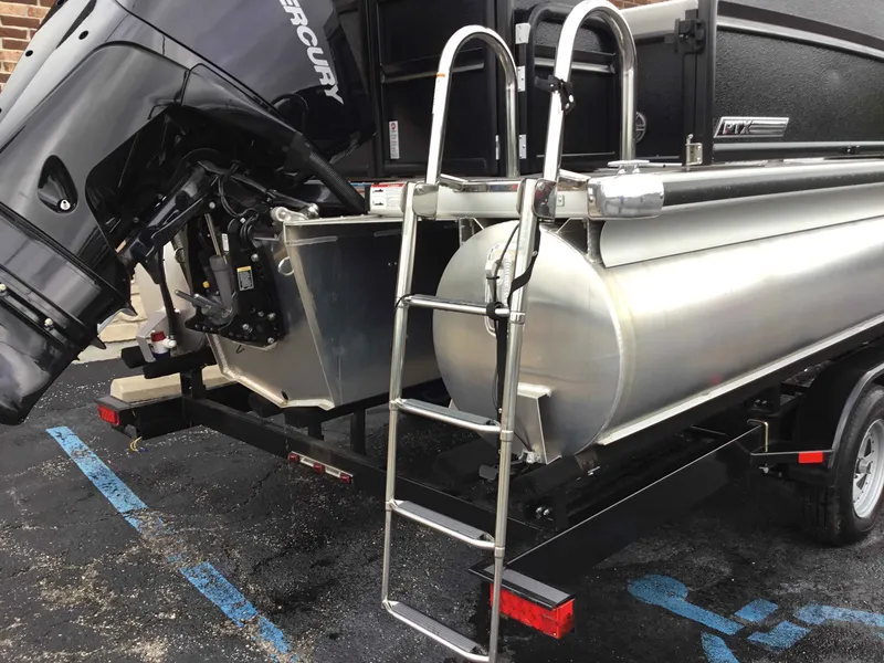 Slide: The Image of Premier 230 Sunsation Angler 4pt 2024 - 3