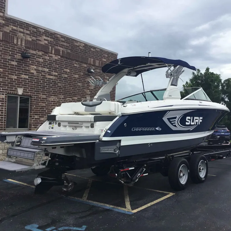 Slide: The Image of Chaparral 30 Surf 2024 - 37