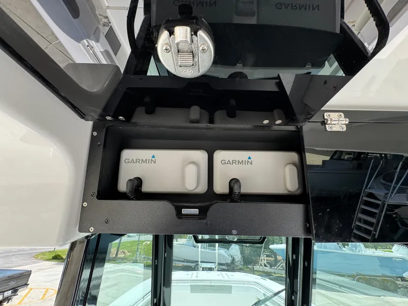 Slide: The Image of 2026 Caymas 30 CT boat with Garmin electronics installed. - 34