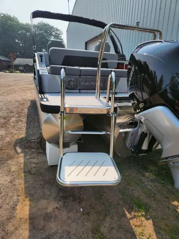 Slide: The Image of Harris Solstice 230 SLDH 2026 - 12