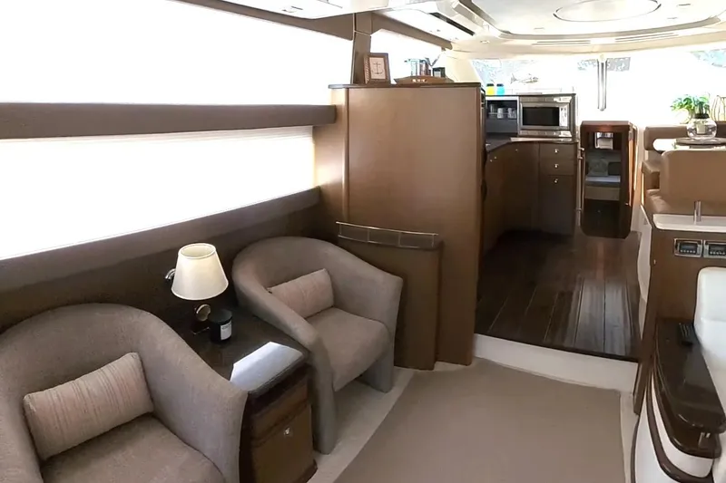 Slide: The Image of Luxurious interior of 2015 Meridian 441 Sedan yacht with modern furnishings. - 32