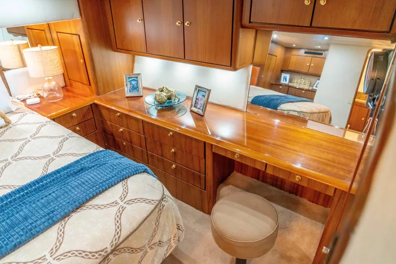 Slide: The Image of Ocean Yachts 60 Sport Fish 1997 - 57