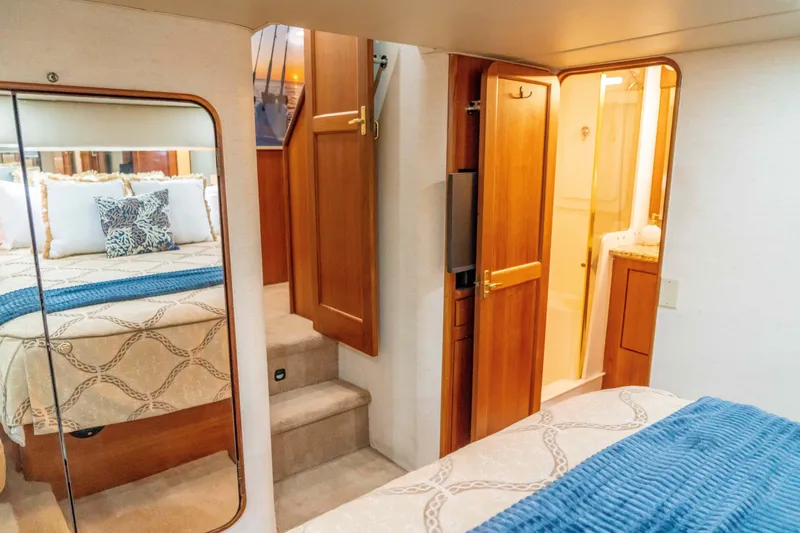 Slide: The Image of Ocean Yachts 60 Sport Fish 1997 - 59