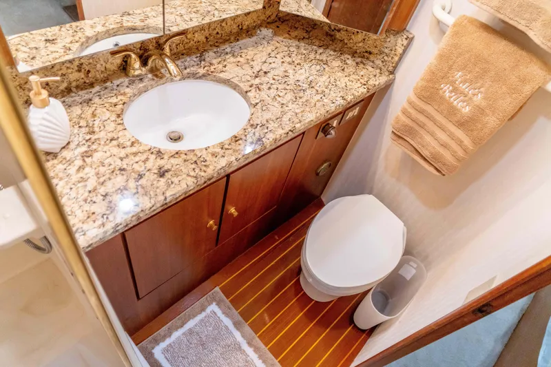 Slide: The Image of Ocean Yachts 60 Sport Fish 1997 - 60